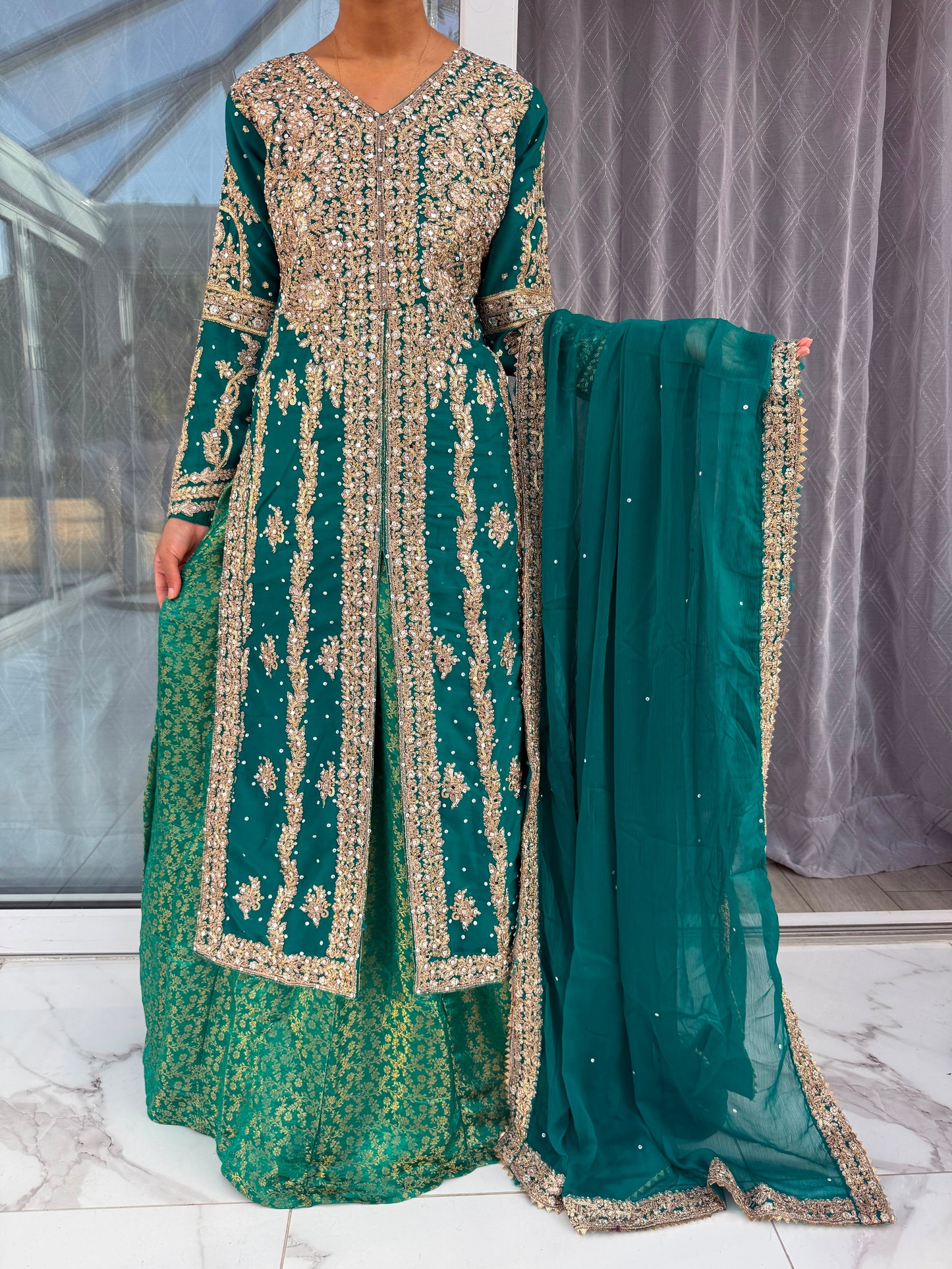 JHALAK - Embroidered chiffon kameez with brocade lengha
