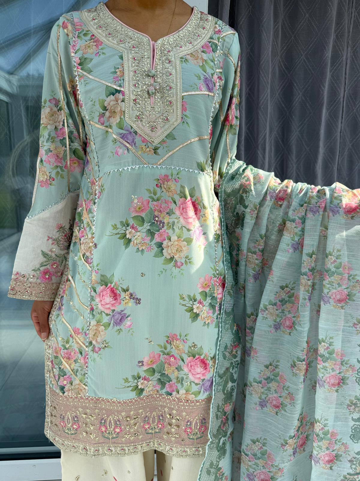 GULNOOR - Embroidered floral viscose kameez with embroidered farshi shalwar