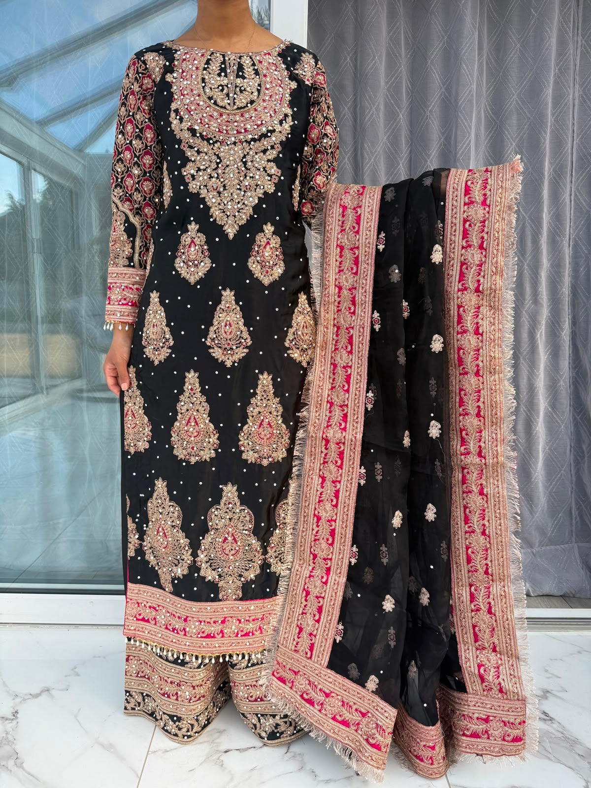 HEERIYE - Luxury embroidered silk kameez with plazo