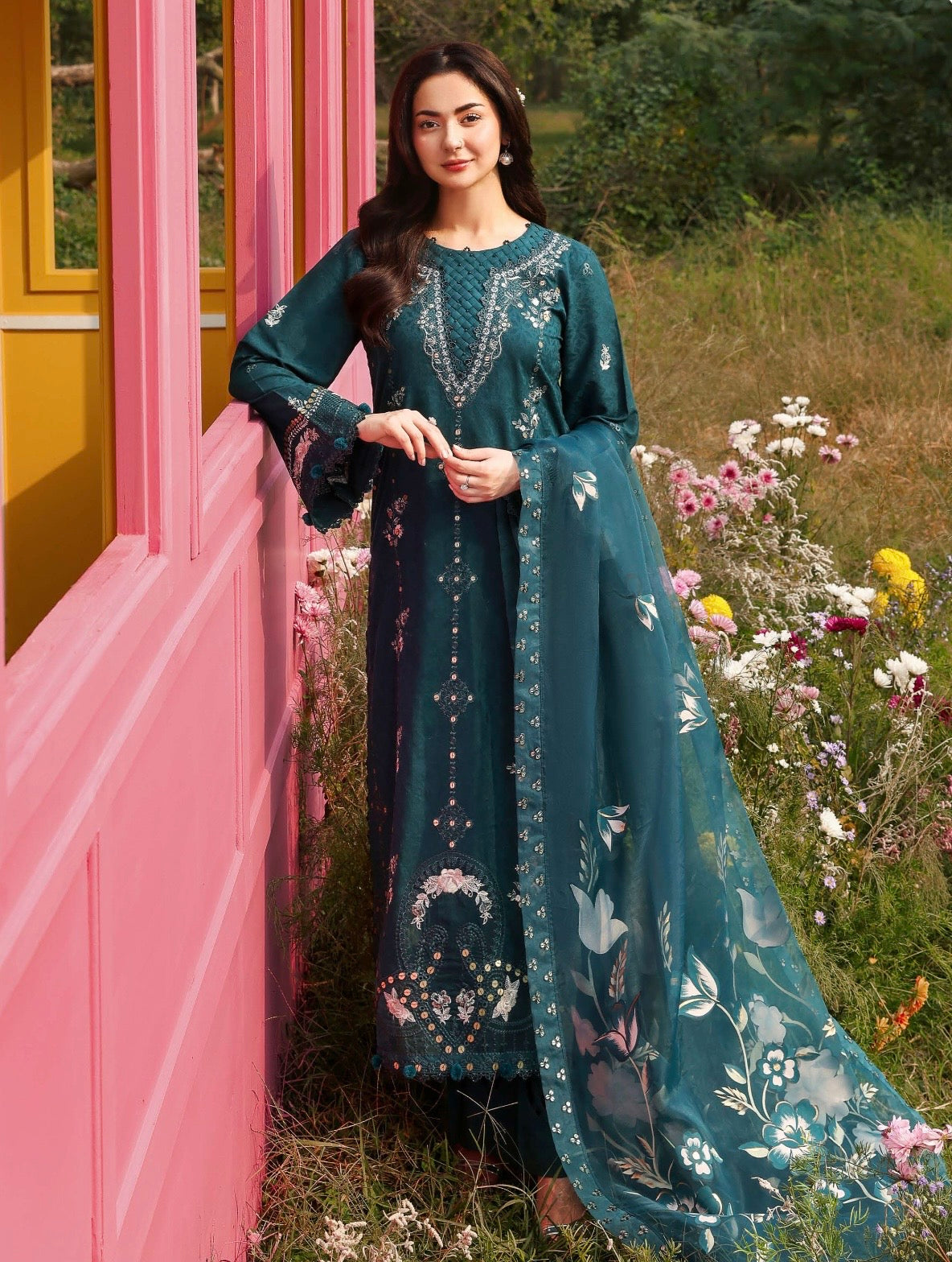 HANIA AMIR EXCLUSIVE JACQUARD EID COLLECTION