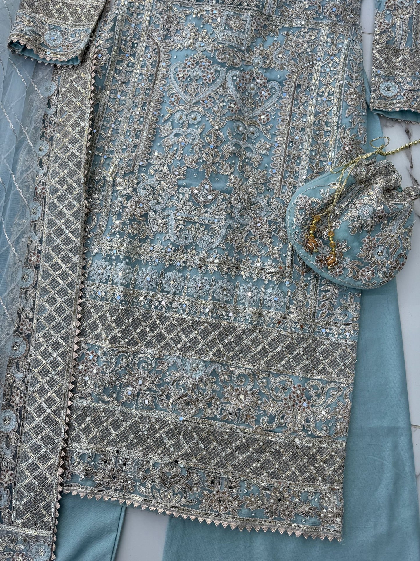 KALILA POWDER BLUE