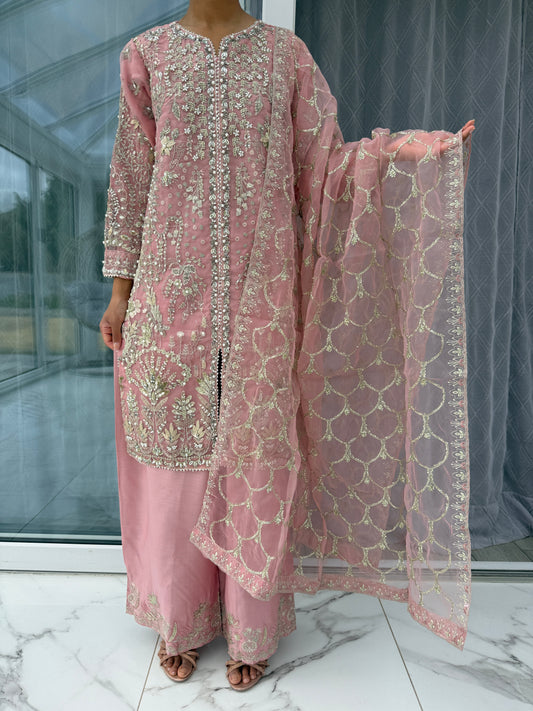INAYA - Embroidered organza kameez with plazo and duppatta