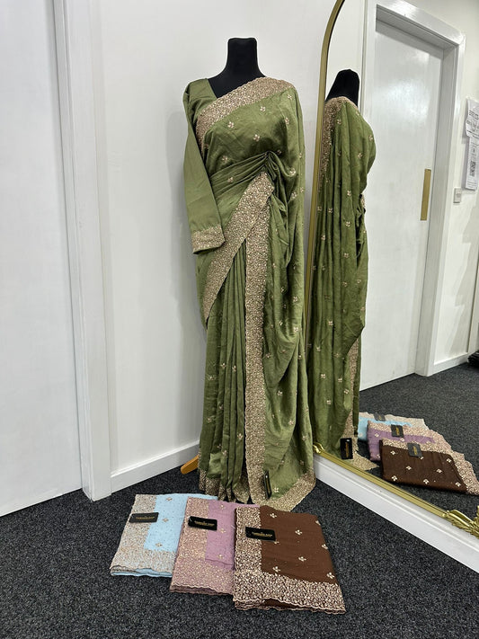 ZARNISH - Embroidered Saree