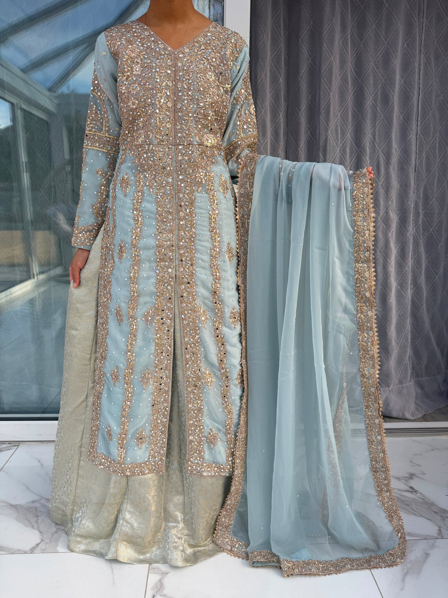 JHALAK - Embroidered chiffon kameez with brocade lengha
