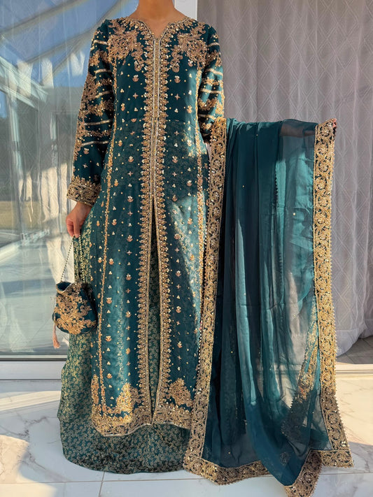 JANNAT - Embroidered chiffon kameez with brocade lengha