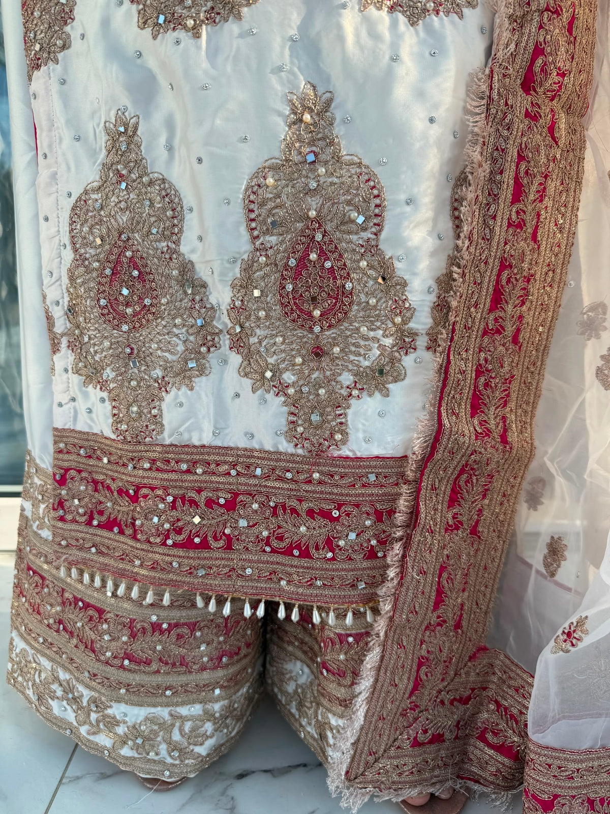 HEERIYE - Luxury embroidered silk kameez with plazo
