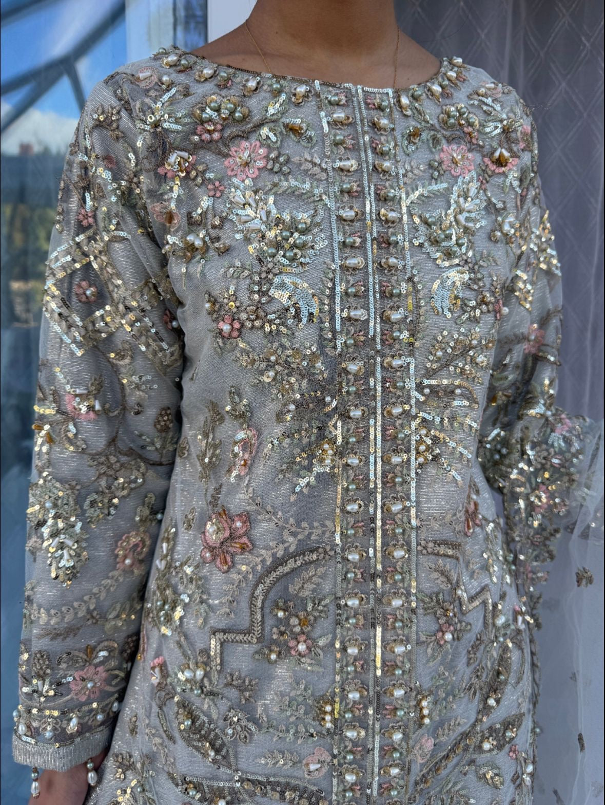 ALAIRA LIGHT GREY - Handwork embellished net outfit with Sharara