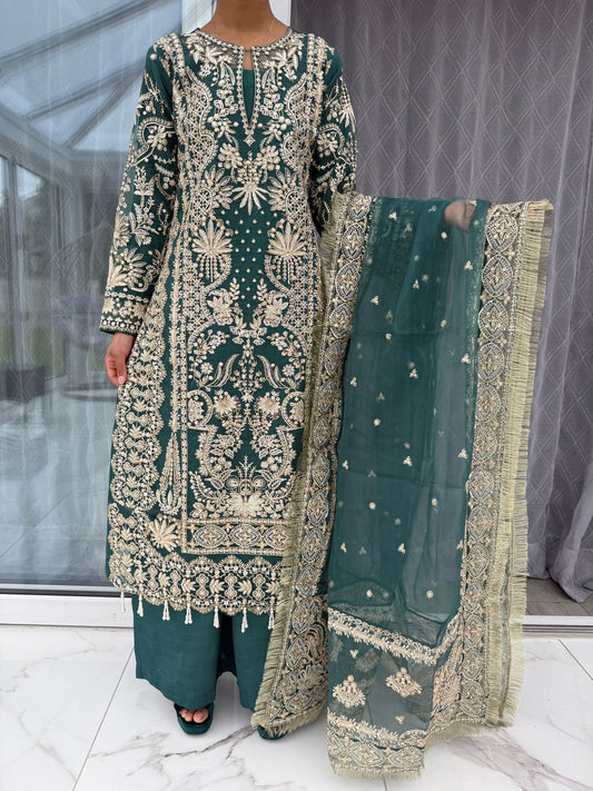 MEHFIL - Embroidered organza outfit with plazo