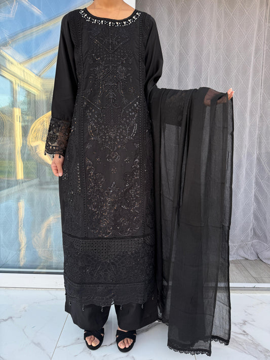 ARWA BLACK - Embroidered viscose kameez with sequins