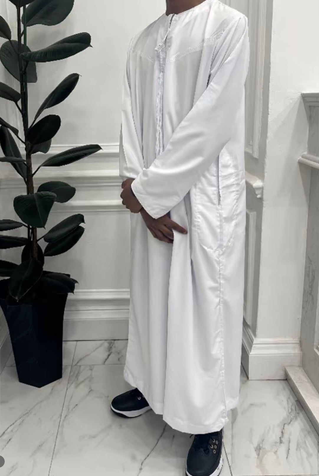 Men’s and Boy’s Embroidered Omani Tassel Thobe