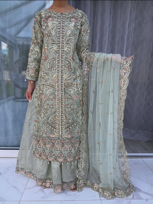 ALAIRA GREEN - Handwork embellished net outfit with sharara