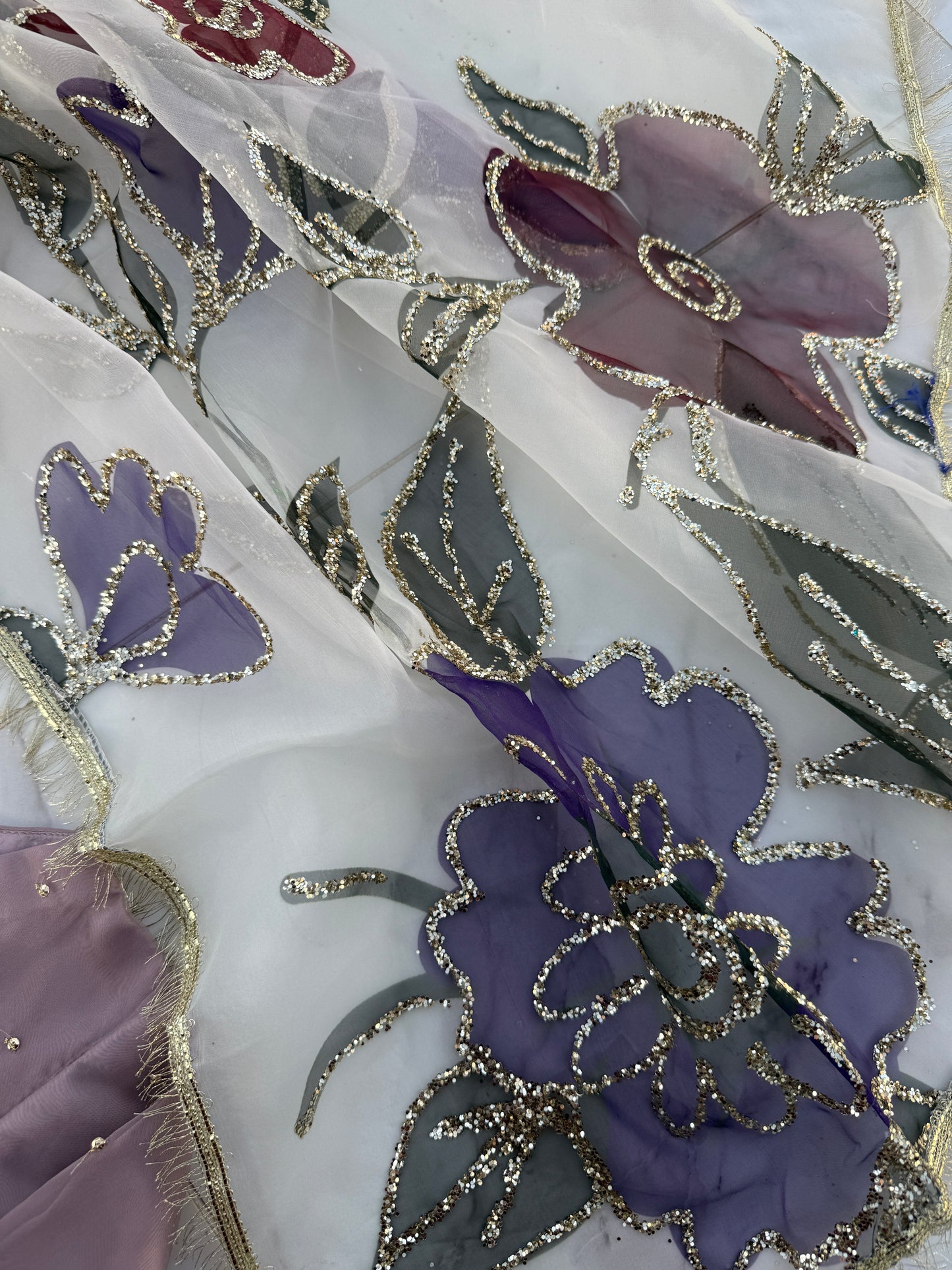 SUHANA - Organza and silk outfit with hand painted dupatta