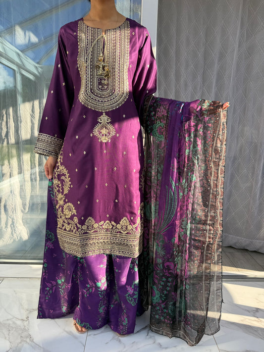 MEERAB - Embroidered linen kameez with Sharara