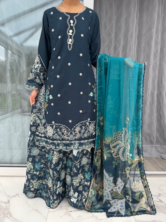 AMNA - EMBROIDERED LINEN KAMEEZ WITH SHARARA TEAL