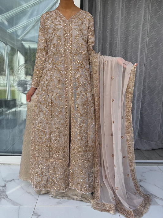 JAHAN - Embroidered chiffon kameez with brocade lengha