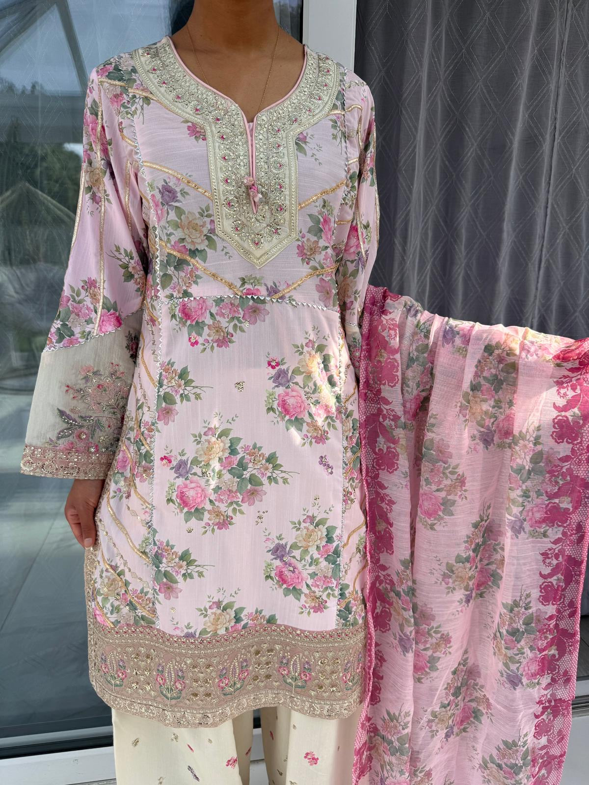 GULNOOR - Embroidered floral viscose kameez with embroidered farshi shalwar