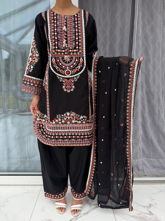 RANG JA - Embroidered cotton kameez with shalwar